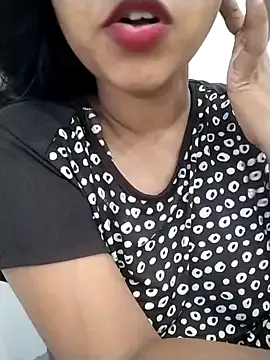 Snapshot of Sexy_Divya__ chatting on 07-23-26, 08:01 Sexy Divya online show from 07-23-26, 08:01