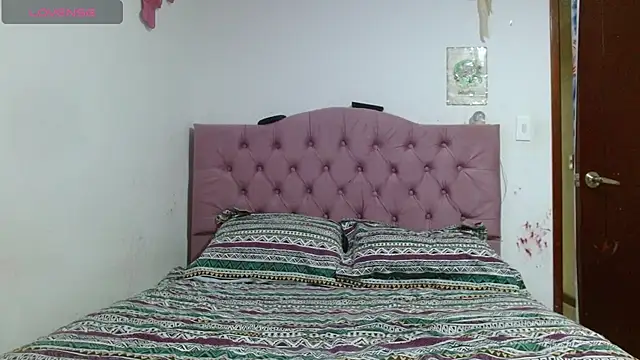 Snapshot of katty_hottest chatting on 11-26-25, 02:51 katty hottest online show from 11-26-25, 02:51