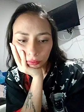 Snapshot of katty_hottest chatting on 12-16-25, 03:50 katty hottest online show from 12-16-25, 03:50