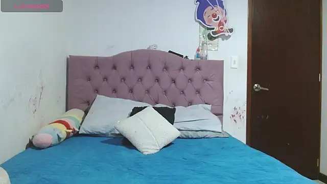 Snapshot of katty_hottest chatting on 02-12-26, 12:22 katty hottest online show from 02-12-26, 12:22