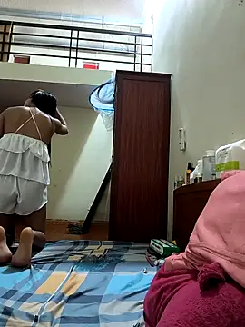 Lynly k2 online show from 03-23-26, 08:24