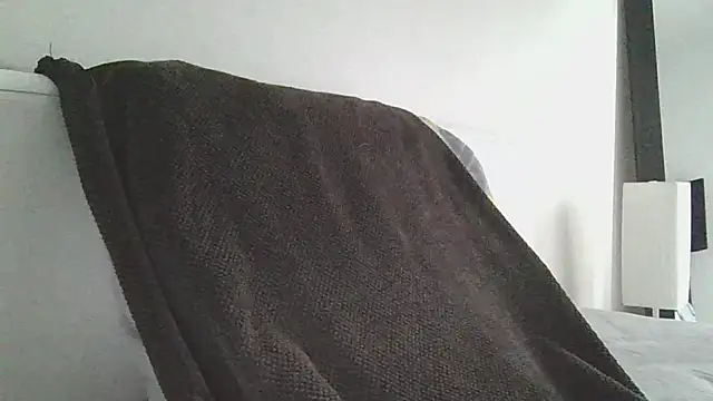 JAY20C16 online show from 11-25-25, 04:07