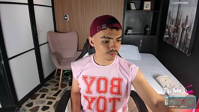 NicoKingg  online show from 11-11-25, 01:38