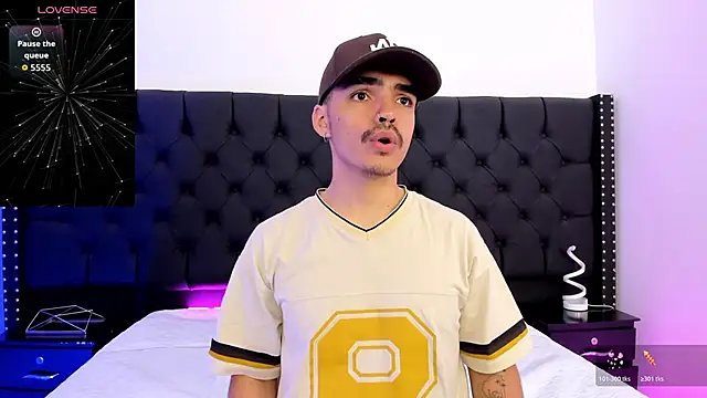 NicoKingg  online show from 01-14-26, 02:33