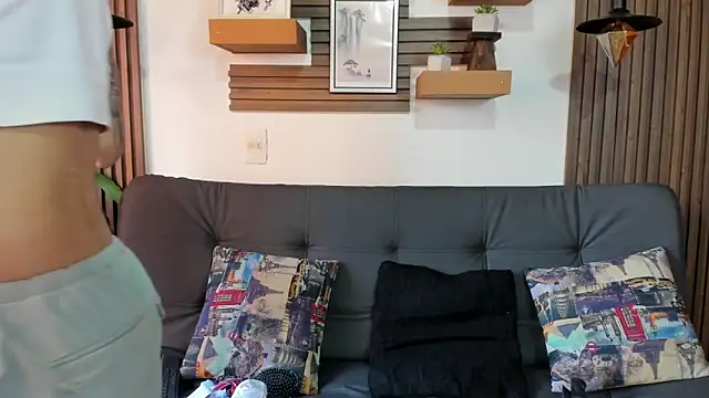 Melany 27 online show from 11-11-25, 02:28