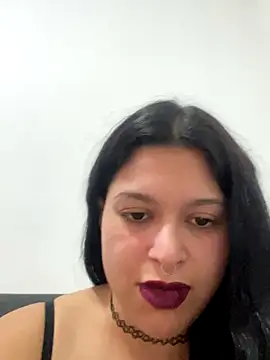 Snapshot of amazonaa9 chatting on 01-08-26, 05:10 amazonaa9 online show from 01-08-26, 05:10