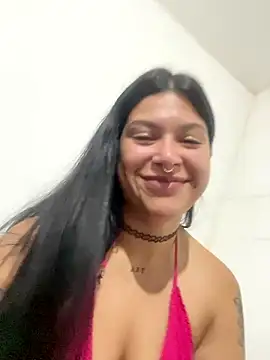 Snapshot of amazonaa9 chatting on 01-12-26, 06:13 amazonaa9 online show from 01-12-26, 06:13