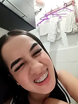 VirginPussyAnita18 online show from 11-15-25, 07:43