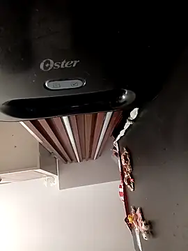 VirginPussyAnita18 online show from 11-18-25, 12:31