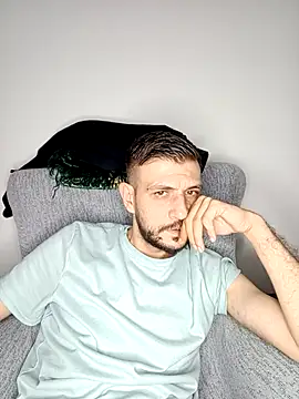 Red dewilll online show from 11-11-25, 09:26