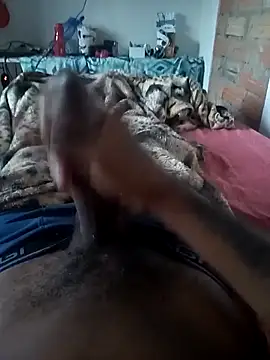 Snapshot of zgahba chatting on 11-25-25, 09:15 zgahba online show from 11-25-25, 09:15