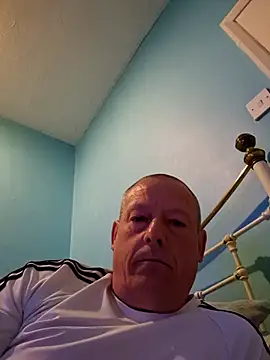 Snapshot of Tyson120 chatting on 04-04-26, 01:37 Tyson120 online show from 04-04-26, 01:37