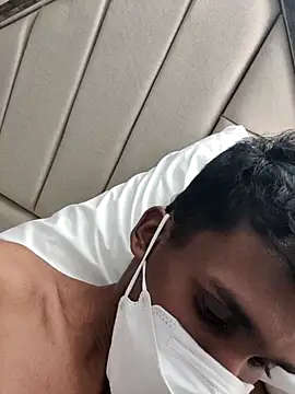 Snapshot of Hyderabad003 chatting on 11-13-25, 02:54 Hyderabad003 online show from 11-13-25, 02:54