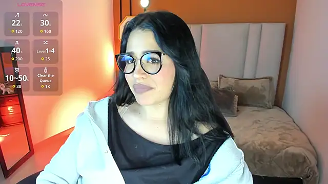 Snapshot of Dakhota_Rouge chatting on 06-04-26, 03:34 Dakhota Rouge online show from 06-04-26, 03:34