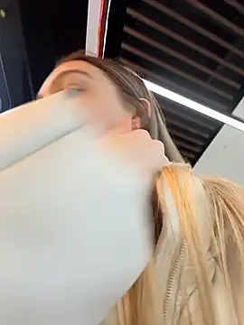 SashaCatt online show from 01-12-26, 08:41