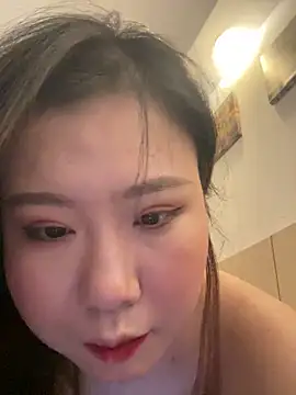 xoxo7799 online show from 04-19-26, 05:12