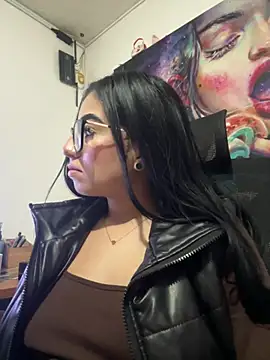 SCARLETT INK  online show from 03-27-26, 06:41