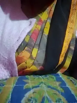 Snapshot of aaruna_hot83 chatting on 01-14-26, 04:34 aaruna hot83 online show from 01-14-26, 04:34