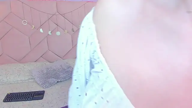 AbbyBraley online show from 11-21-25, 07:34