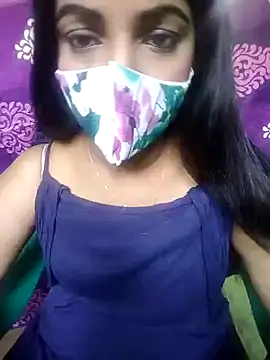 Snapshot of Honeya96 chatting on 11-13-25, 04:11 Honeya96 online show from 11-13-25, 04:11