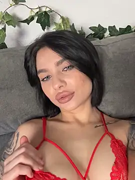 Snapshot of NatashaBluex chatting on 12-04-25, 07:33 NatashaBluex online show from 12-04-25, 07:33