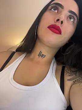  Naomi Fox  online show from 12-18-25, 06:52