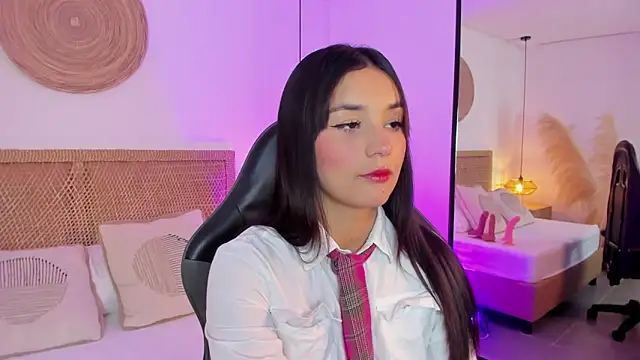 alissongirl  online show from 02-04-26, 07:09