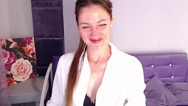 Snapshot of Katerina__Ray chatting on 07-16-26, 05:35 Katerina Ray online show from 07-16-26, 05:35