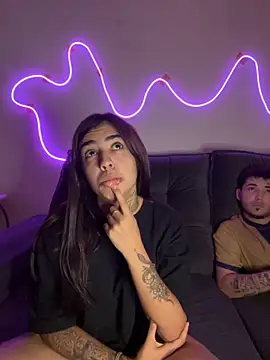 Snapshot of Babyzinha420 chatting on 11-14-25, 11:35 Babyzinha420 online show from 11-14-25, 11:35