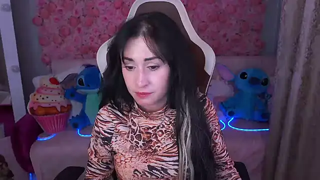 CarolinaaFoxyyy online show from 06-02-26, 07:05