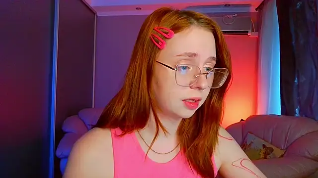 Erica Nelson online show from 04-28-26, 02:27