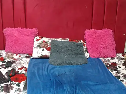 HipsDontLieX95 online show from 03-06-26, 10:39