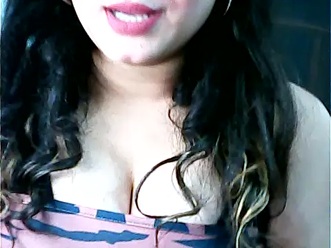 Snapshot of shreya_saxena_01 chatting on 11-26-25, 06:58 shreya saxena 01 online show from 11-26-25, 06:58