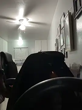 Mr Sirthedom online show from 03-27-26, 05:46