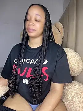 Snapshot of Nisha_102 chatting on 02-26-26, 09:58 Nisha 102 online show from 02-26-26, 09:58