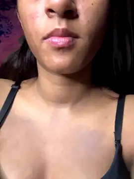 Snapshot of Your___Moonlight chatting on 12-22-25, 08:39 Your Moonlight online show from 12-22-25, 08:39