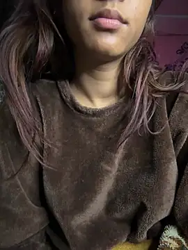 Snapshot of Your___Moonlight chatting on 01-11-26, 09:09 Your Moonlight online show from 01-11-26, 09:09