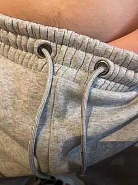 Snapshot of christophecamzzl chatting on 11-23-25, 01:11 christophecamzzl online show from 11-23-25, 01:11