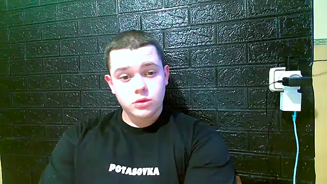 CuteButNaughty  online show from 12-22-25, 08:28