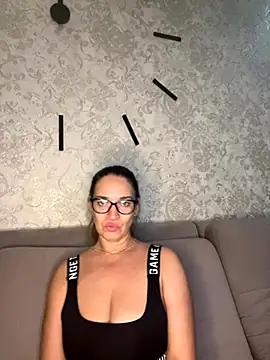 Milana8263 online show from 11-10-25, 09:03