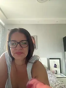Snapshot of Milana8263 chatting on 05-12-26, 06:32 Milana8263 online show from 05-12-26, 06:32