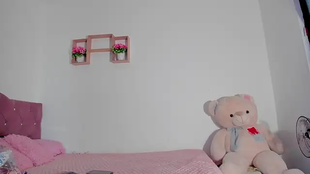 vanessa sexyhot  online show from 02-21-26, 01:45