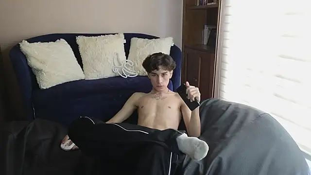 Derekswan online show from 11-13-25, 03:55