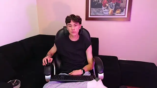 Derekswan online show from 06-10-26, 10:41