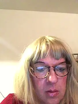 simone xdressing online show from 02-14-26, 01:13