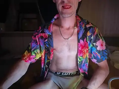 Snapshot of Hotcrazy235 chatting on 11-24-25, 11:04 Hotcrazy235 online show from 11-24-25, 11:04