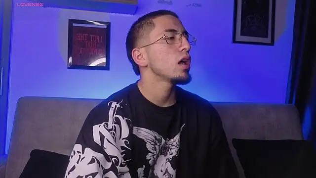 AresMassimoX online show from 02-10-26, 06:01