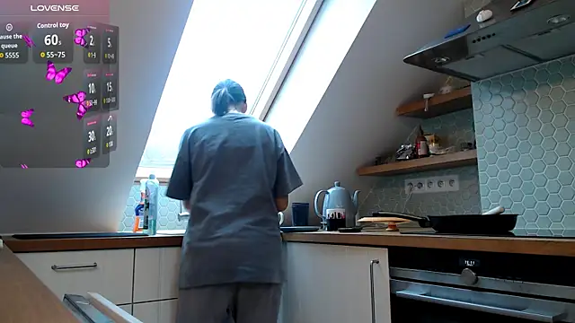 your  gena online show from 12-22-25, 10:56