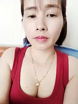 Swan-white123 online show from 12-20-25, 05:14