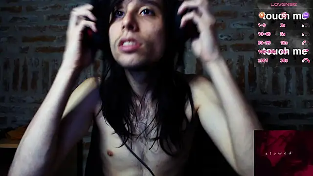 Snapshot of CaramelToy chatting on 01-12-26, 06:02 CaramelToy online show from 01-12-26, 06:02